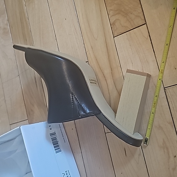 Dolce Vita Kera slide sandals 8.5 - Picture 8 of 9